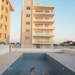 4 Bedroom Apartments For Sale With Communal Pool Larnaca